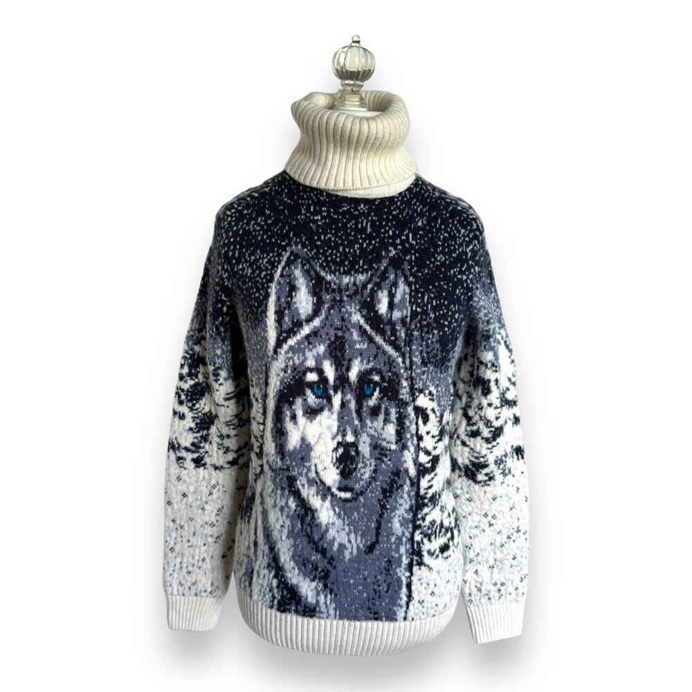 Pulltonic Womens Sweater Sz‎ S Wolf Blue Eyes Cream Trim NEW Cashmere